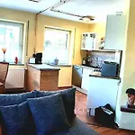 With 1 Bedroom בית נופש *